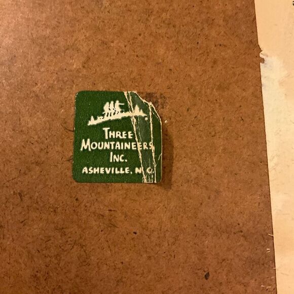 Vintage Cardinal Glass Topped Wood Needlepoint Tray with Handles by Three Mounta - Picture 10 of 11